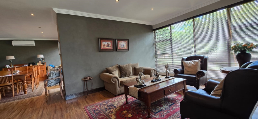 4 Bedroom Property for Sale in Wilkoppies North West